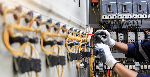 Professional Electrician technician working in Newport, NC